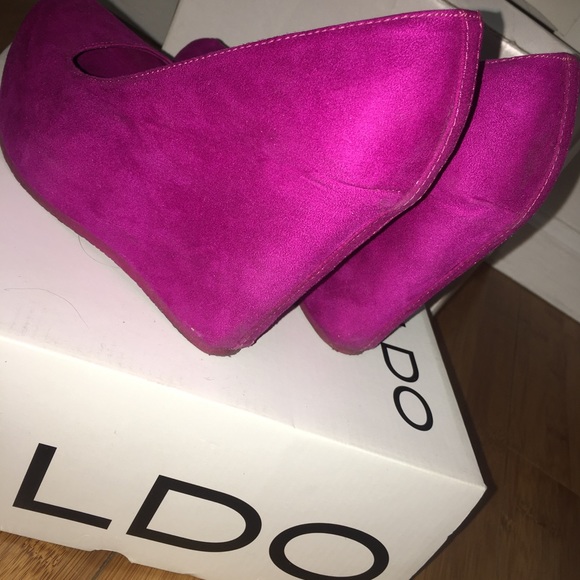 Aldo wedges worn only a hand full of times - Picture 1 of 2